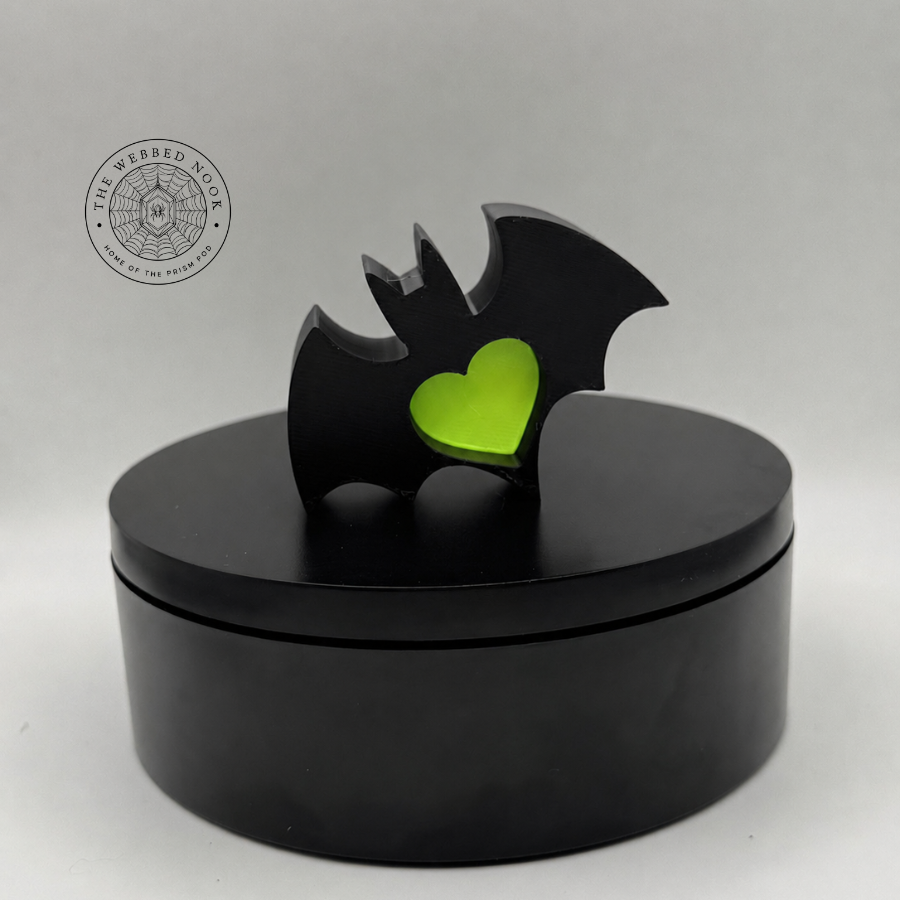 Spooky Bat Magnetic Jumping Spider Hide